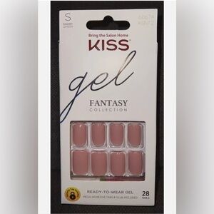 KISS Gel Fantasy Collection - Soft Pink